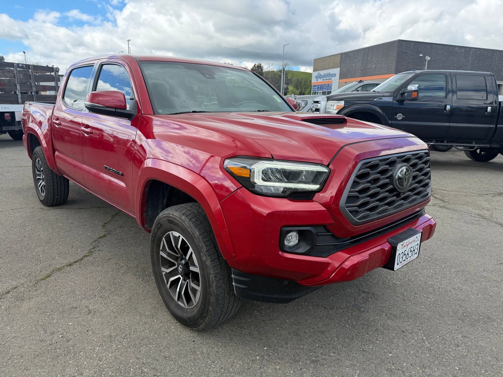 Used 2021 Toyota Tacoma TRD Sport w/ TRD Premium Sport Package image 7