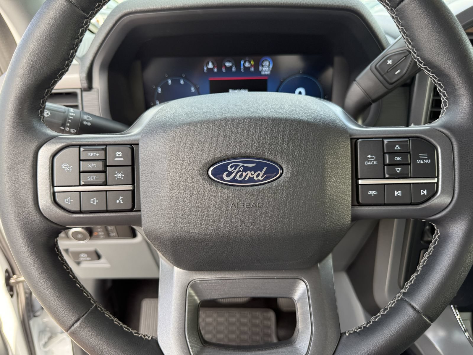 Certified 2024 Ford F150 XLT w/ Equipment Group 302A MID AWD/4WD image 38