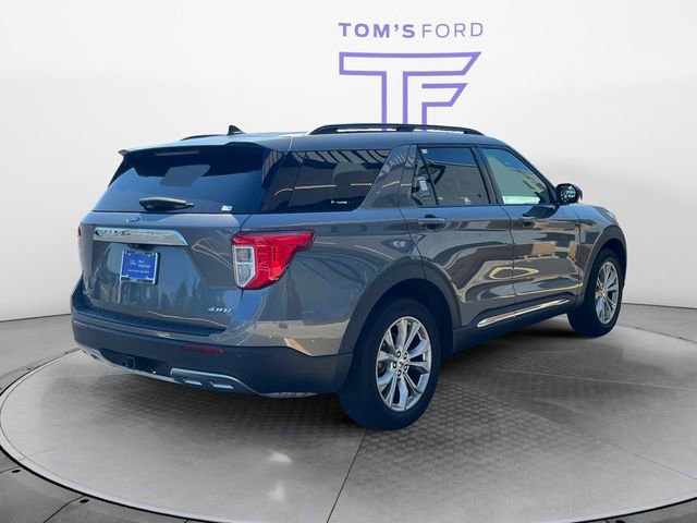 Certified 2023 Ford Explorer XLT w/ Equipment Group 202A AWD/4WD image 5