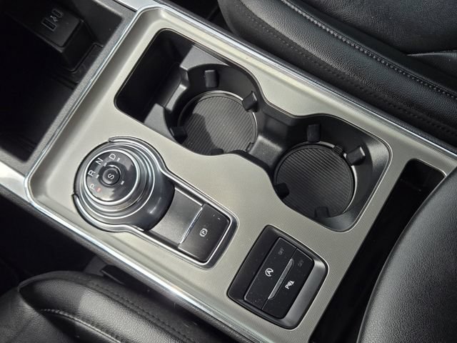 Certified 2022 Ford Edge Titanium AWD/4WD image 19