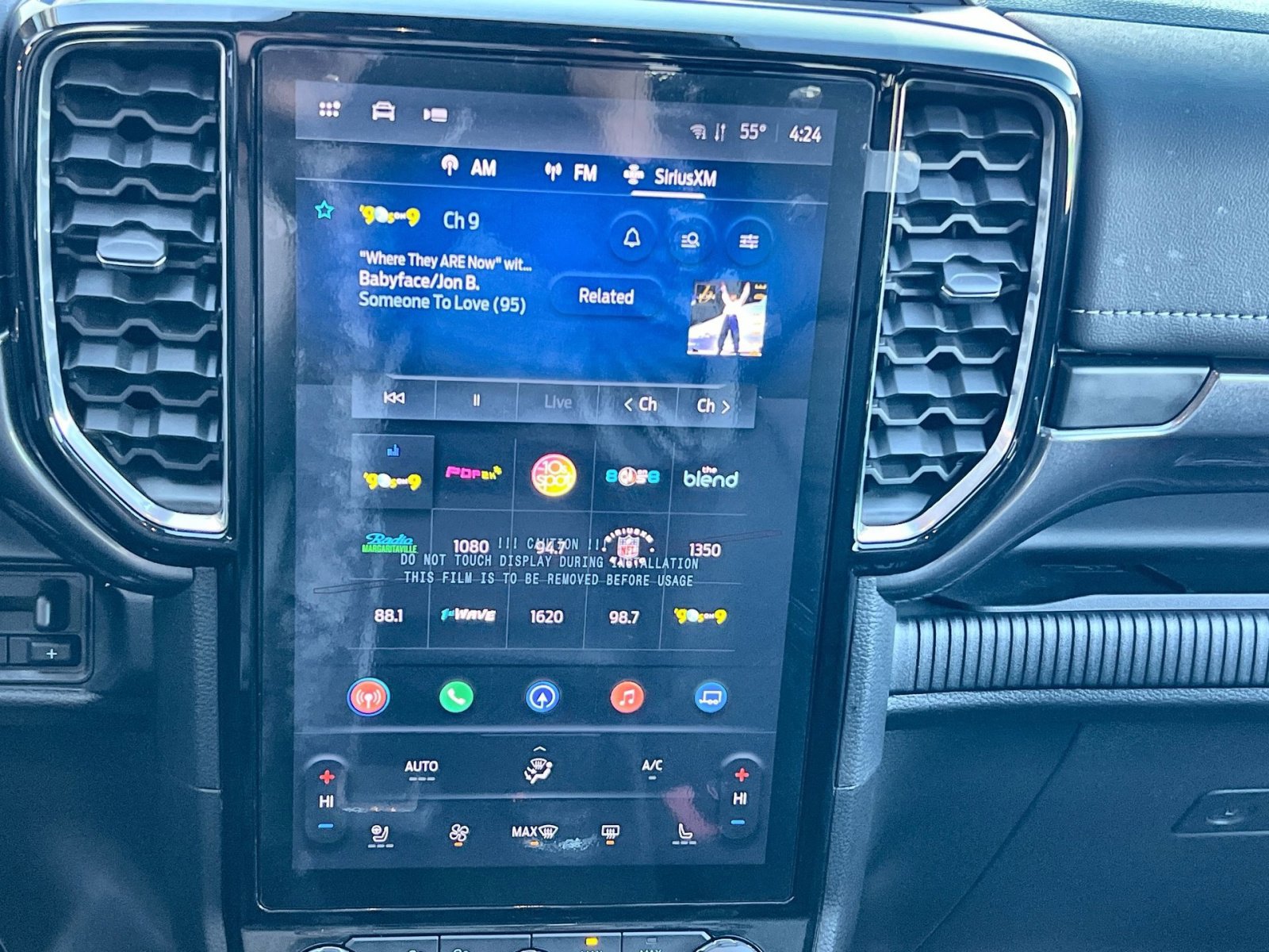 Certified 2025 Ford Ranger Lariat w/ FX4 Off-Road Package image 18