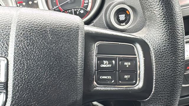 Used 2019 Dodge Journey SE w/ Blacktop Package image 21