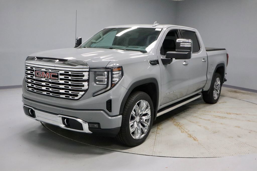 Used 2024 GMC Sierra 1500 Denali w/ Denali Reserve Package AWD/4WD image 6