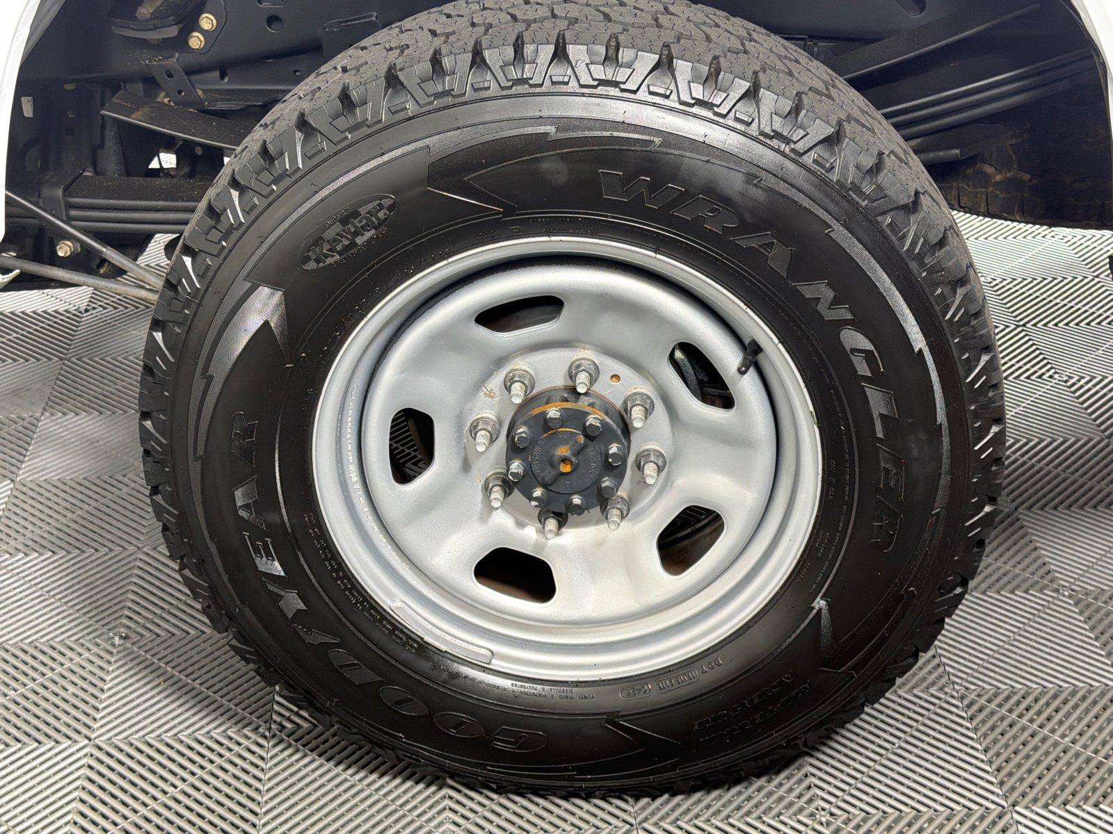 Certified 2022 Ford F350 XL w/ FX4 Off-Road Package AWD/4WD image 19