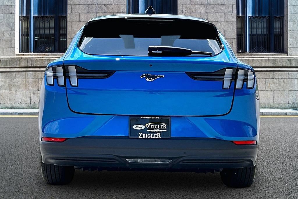 Certified 2025 Ford Mustang Mach-E Premium AWD/4WD image 4