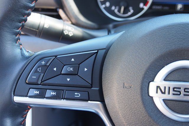 Used 2022 Nissan Sentra SR w/ Midnight Edition FWD image 22
