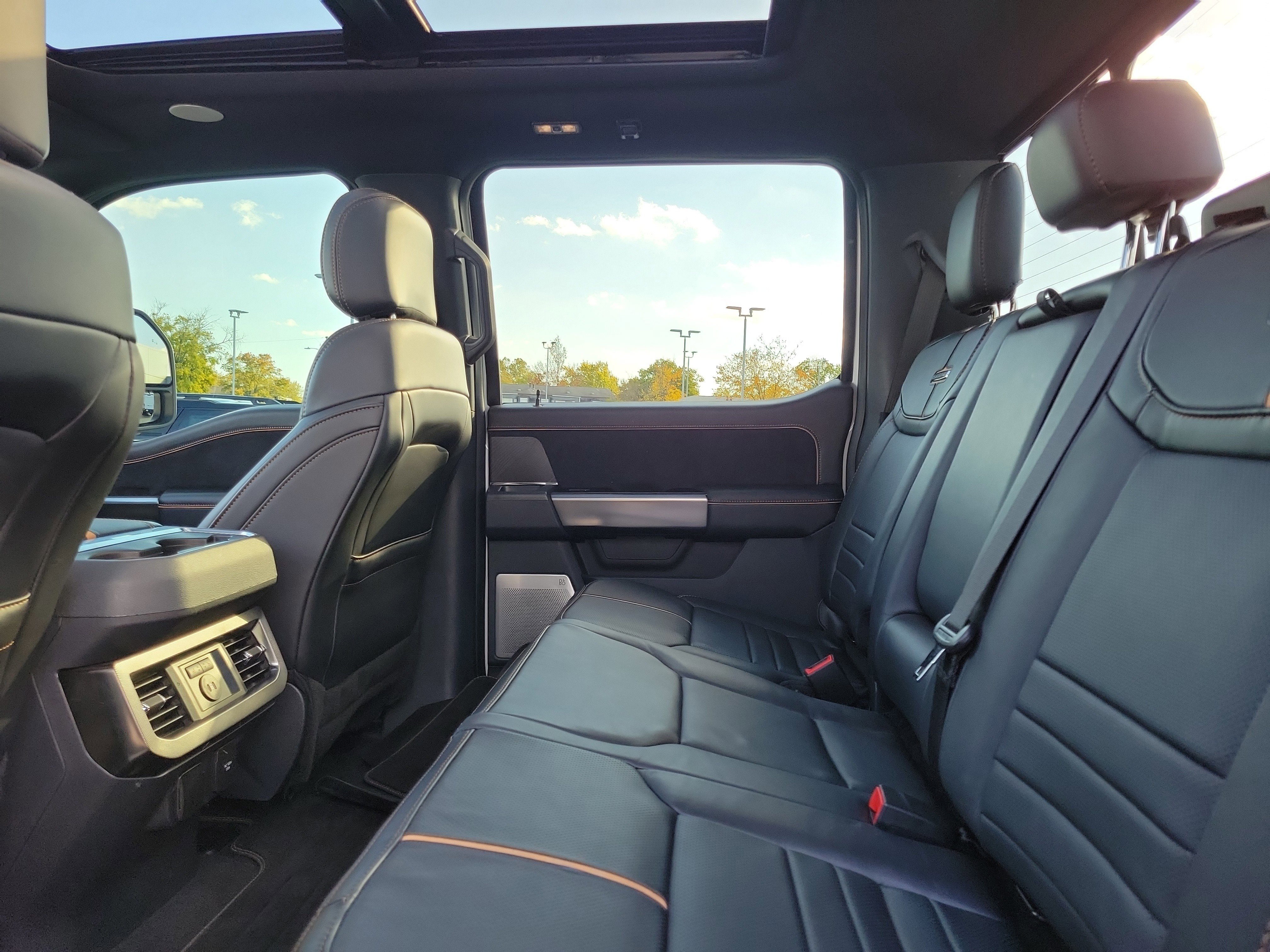 Certified 2024 Ford F350 Platinum image 13