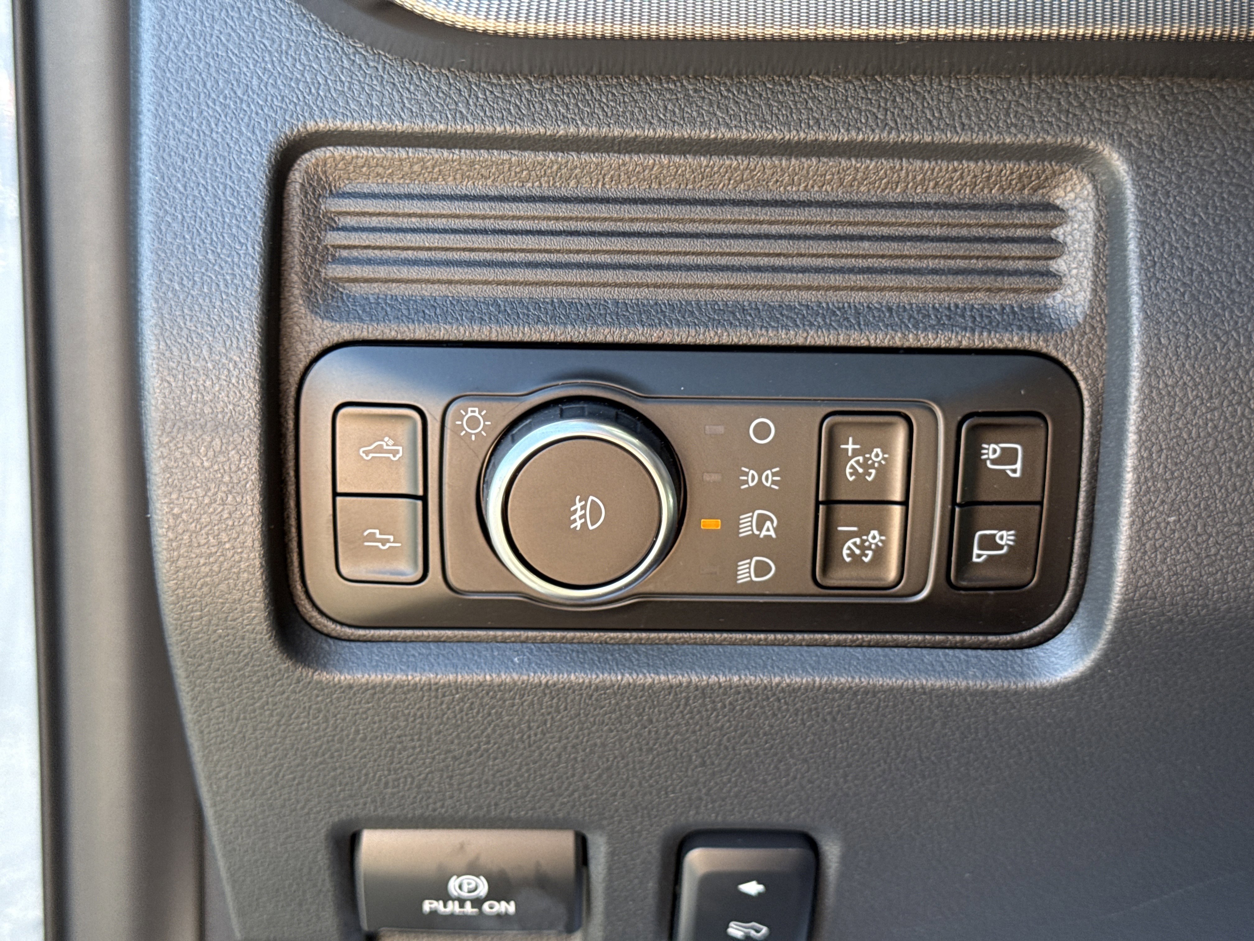 Certified 2026 Ford F250 Platinum image 26