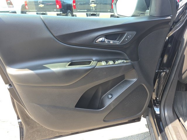 Used 2024 Chevrolet Equinox LT AWD/4WD image 18