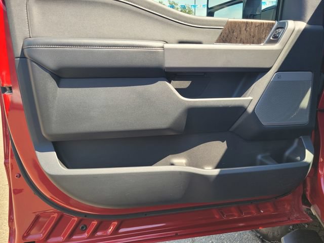 Certified 2023 Ford F250 Lariat w/ Lariat Ultimate Package AWD/4WD image 16