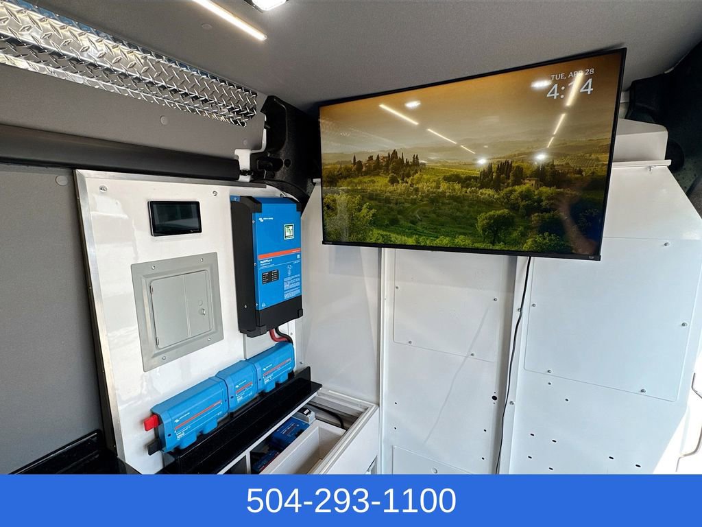 Certified 2024 Ford Transit 250 148 High Roof Extended RWD image 26
