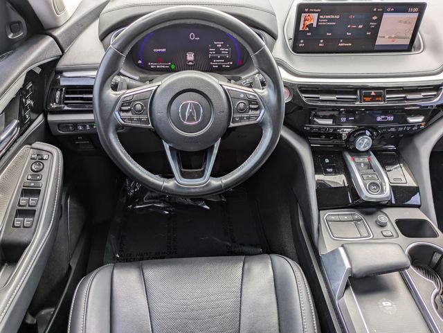 Used 2023 Acura MDX SH-AWD w/ Technology Package image 16