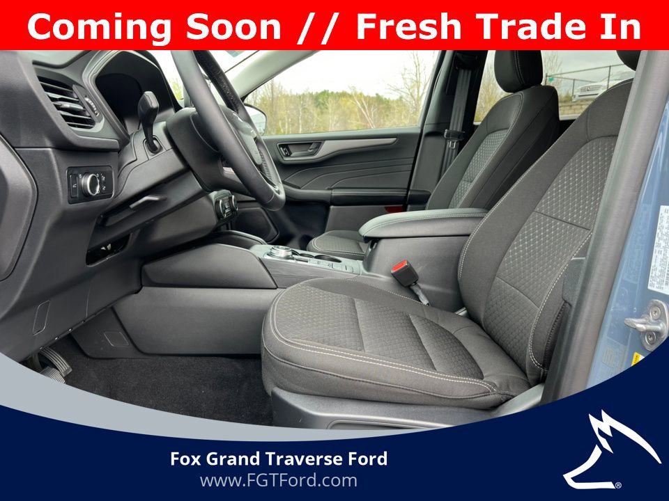Certified 2024 Ford Escape Active AWD/4WD image 3
