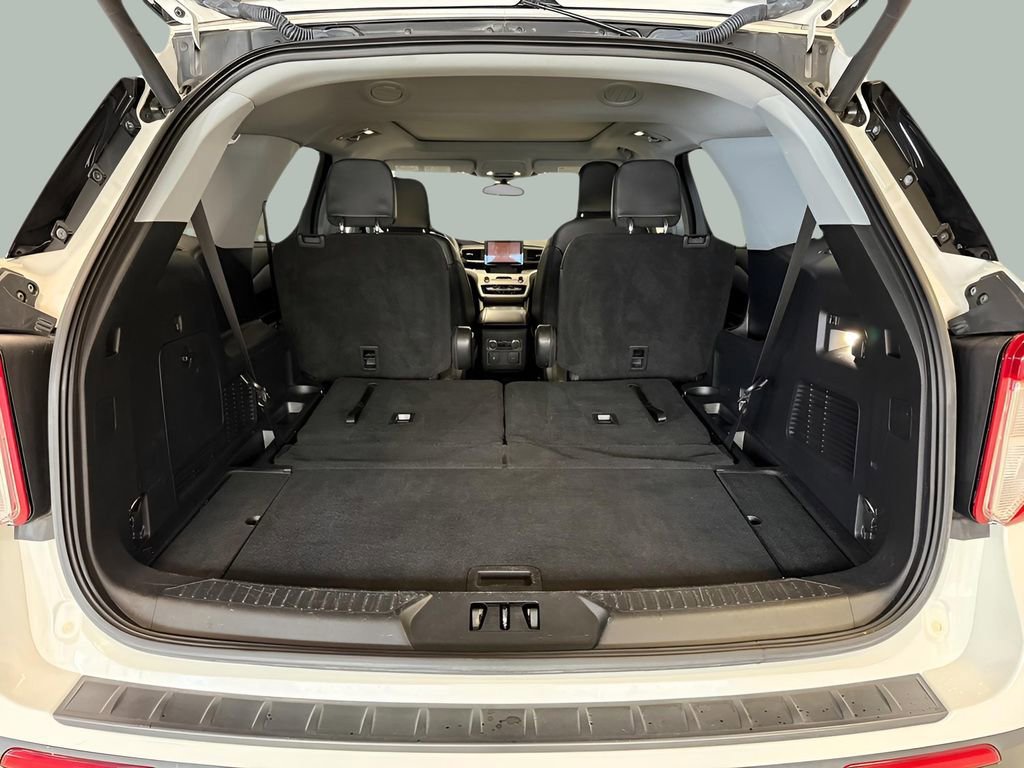 Certified 2022 Ford Explorer XLT image 34