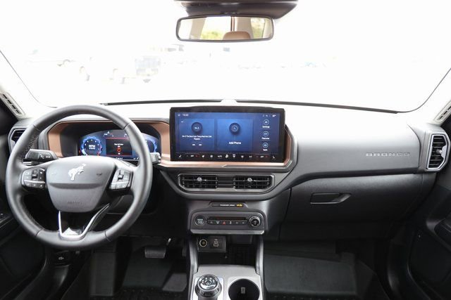 Certified 2025 Ford Bronco Sport Outer Banks image 11