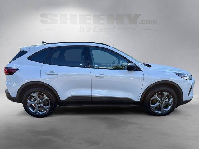 Certified 2026 Ford Escape ST-Line AWD/4WD image 10