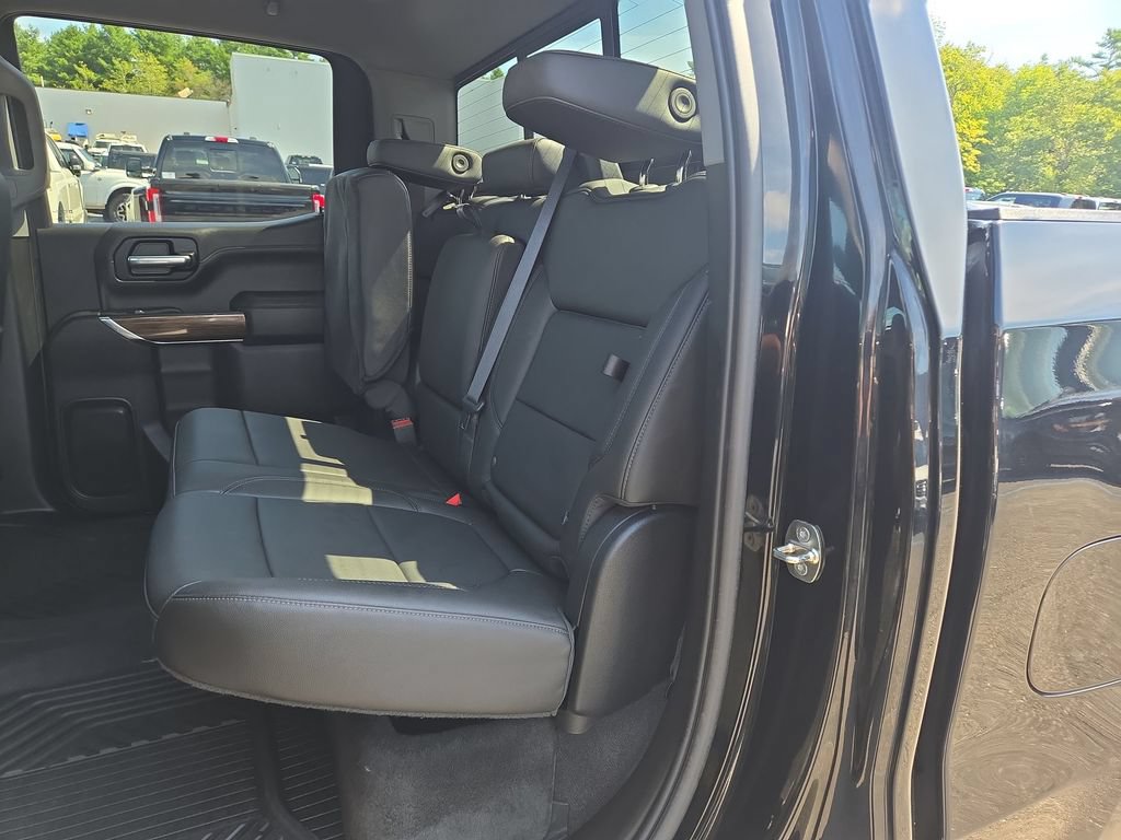Used 2020 Chevrolet Silverado 1500 LT Trail Boss AWD/4WD image 4