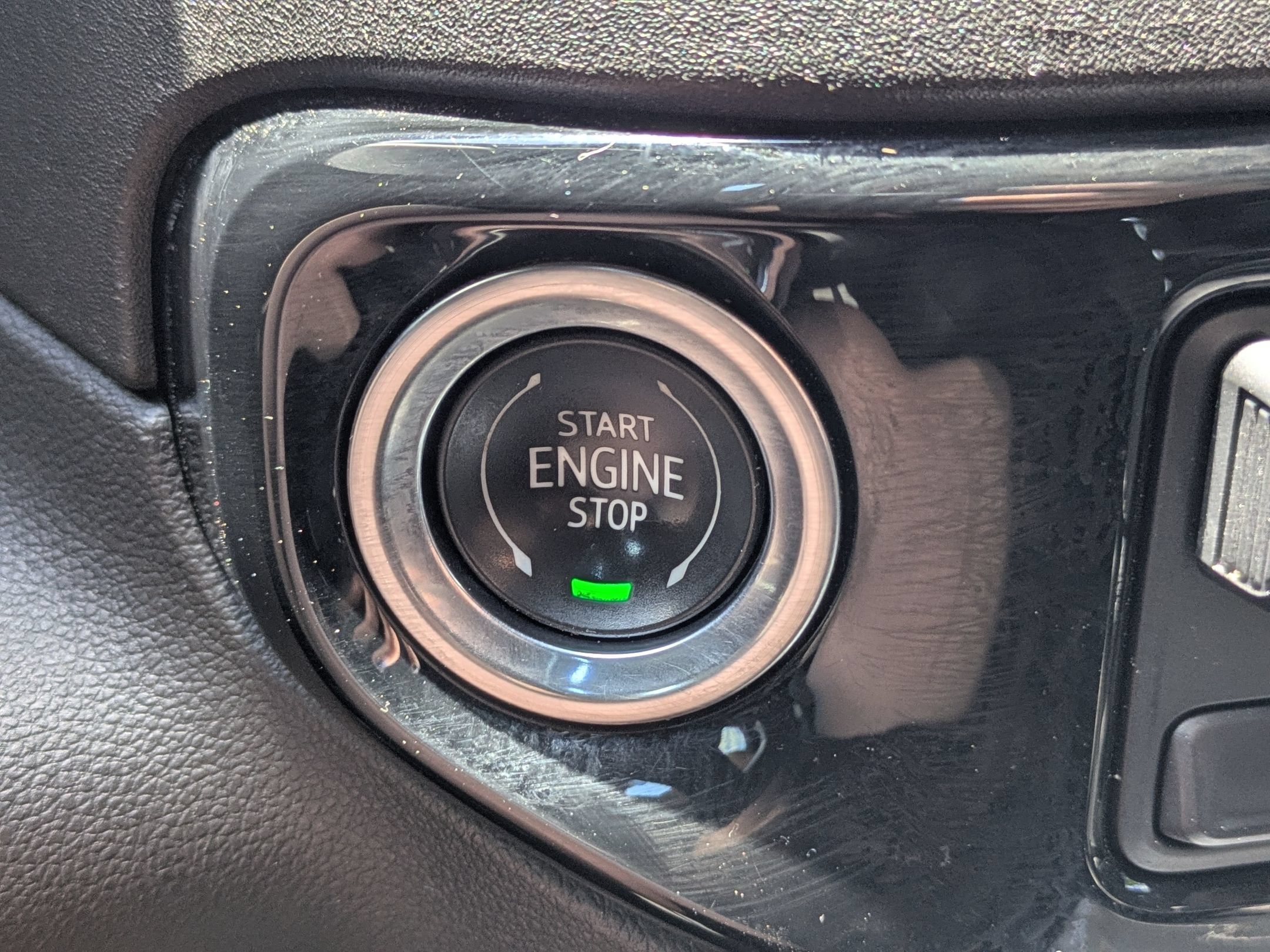 Used 2023 Chevrolet Silverado 1500 LTZ w/ Technology Package AWD/4WD image 25