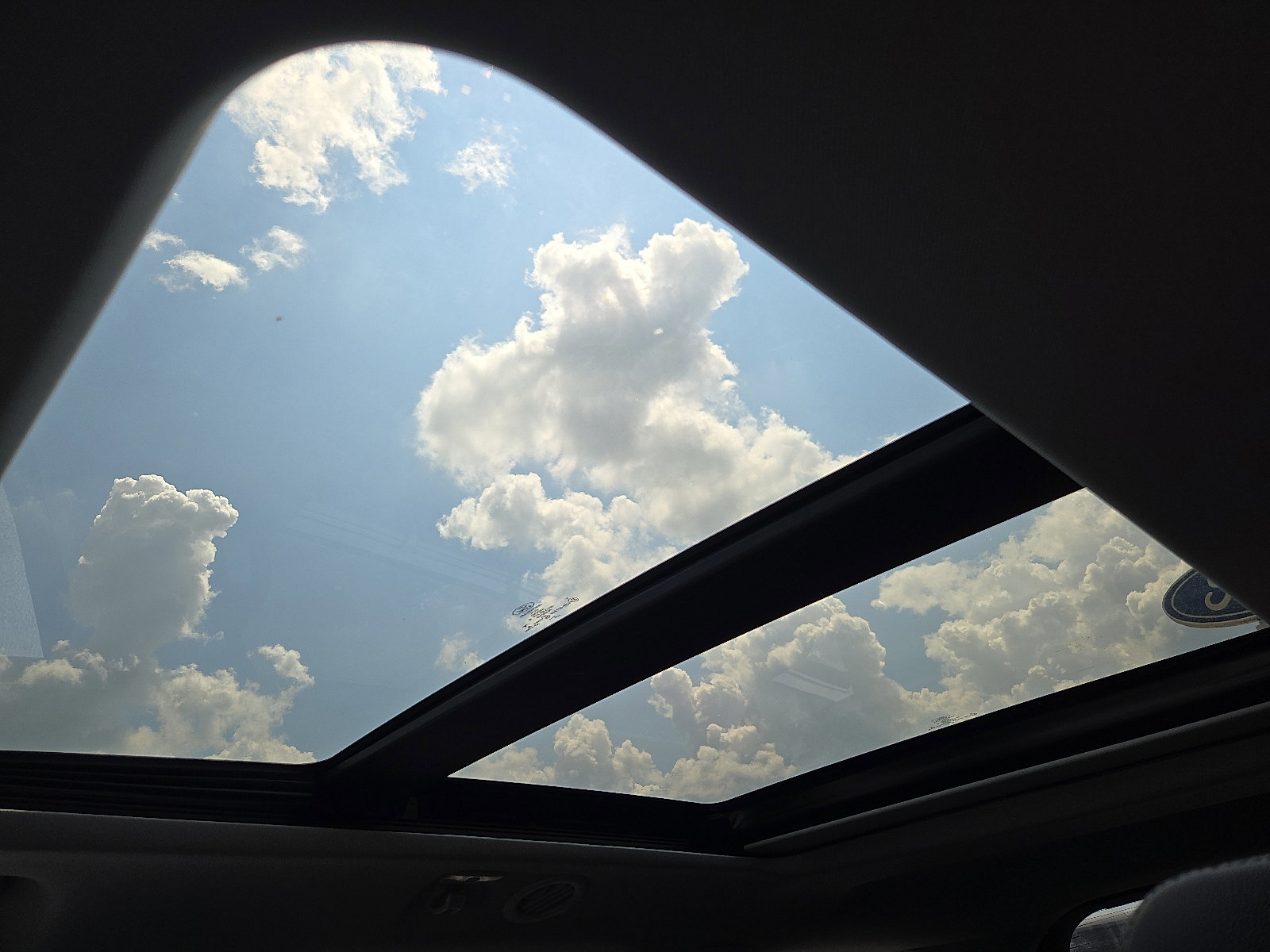 Certified 2023 Ford Explorer Limited w/ Limited Technology Package image 14