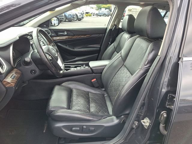 Used 2017 Nissan Maxima Platinum image 15