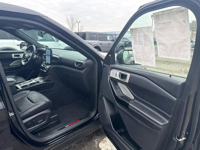 Certified 2022 Ford Explorer ST w/ Equipment Group 401A image 7