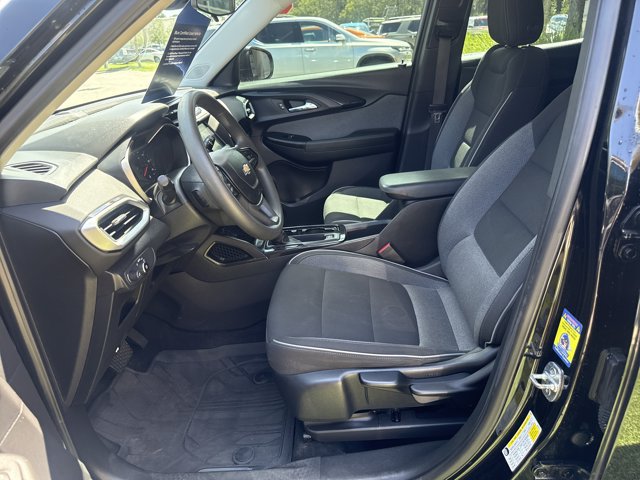 Used 2021 Chevrolet TrailBlazer LS FWD image 14