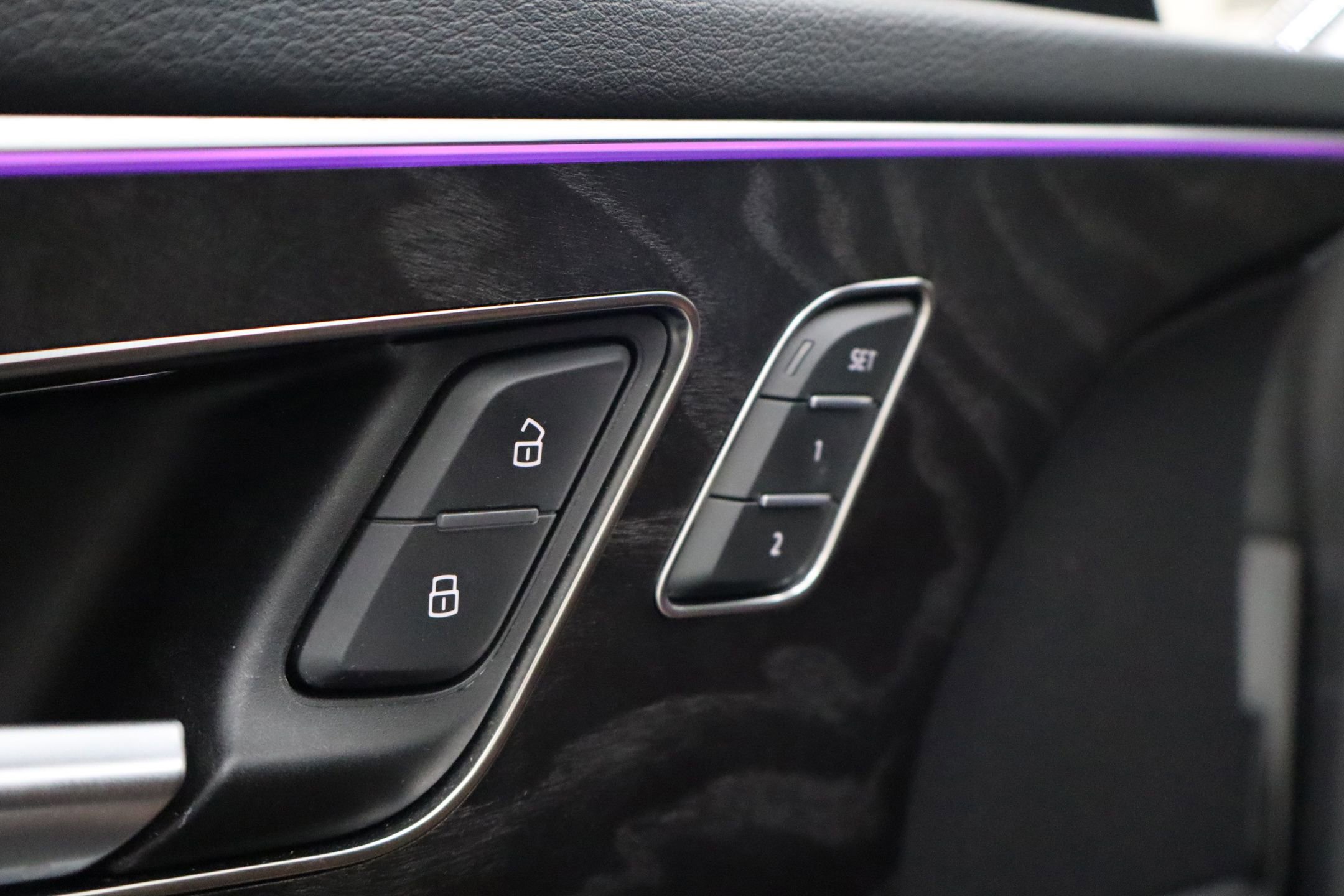 Used 2023 Audi Q8 Premium Plus w/ Premium Plus Package image 15