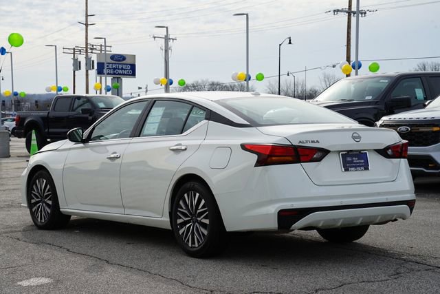 Used 2025 Nissan Altima 2.5 SV FWD image 5