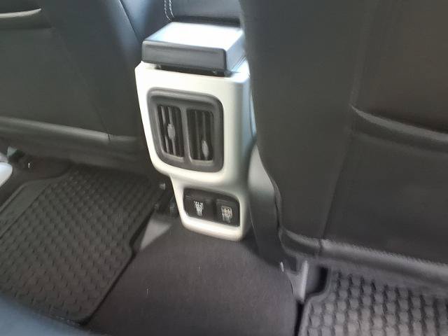 Used 2021 Jeep Compass Latitude w/ Convenience Group FWD image 27