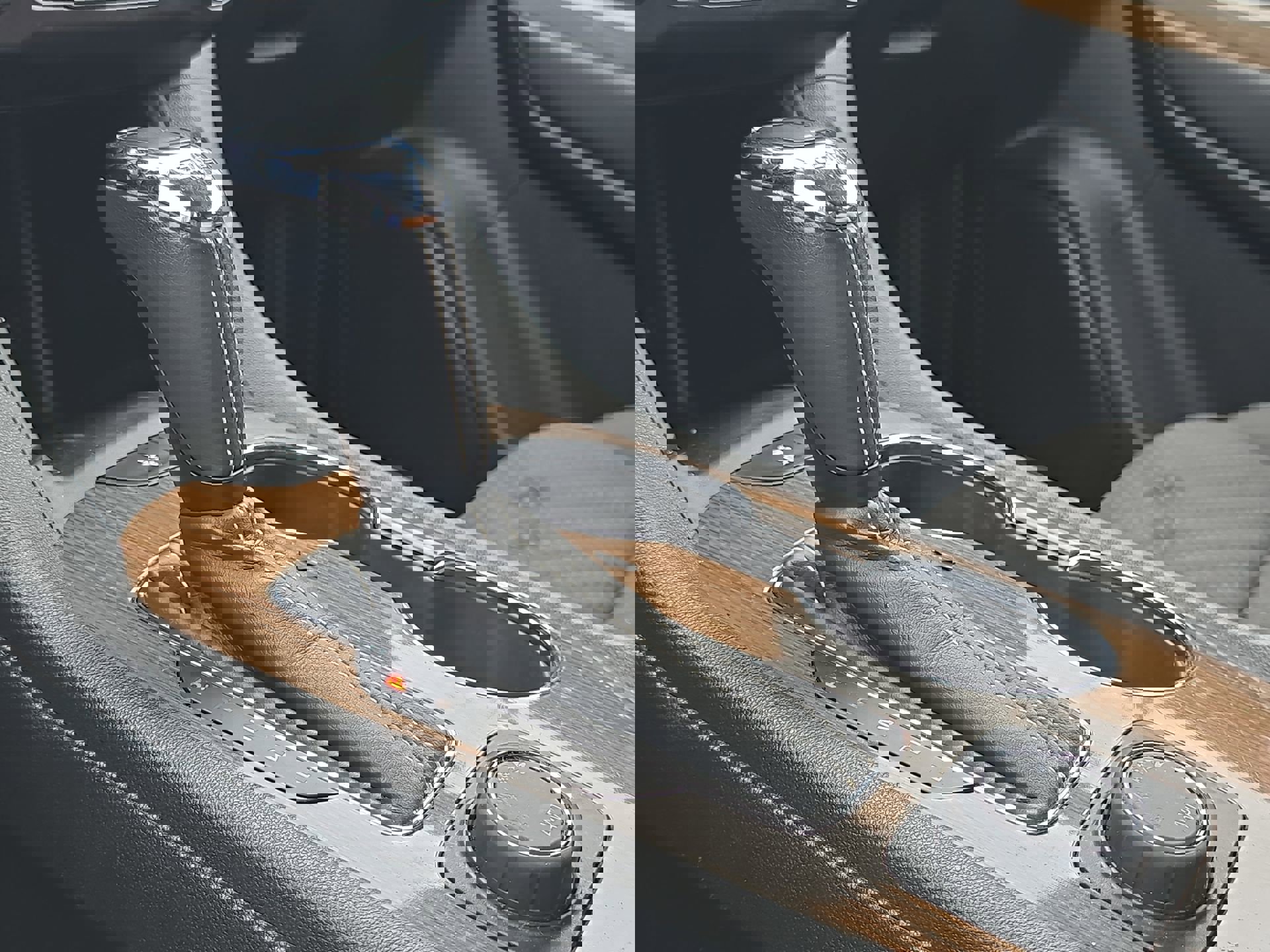 Used 2019 GMC Acadia SLE w/ LPO, Floor Liner Package AWD/4WD image 20