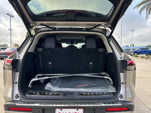 Used 2023 INFINITI QX60 Luxe w/ Vision Package image 10