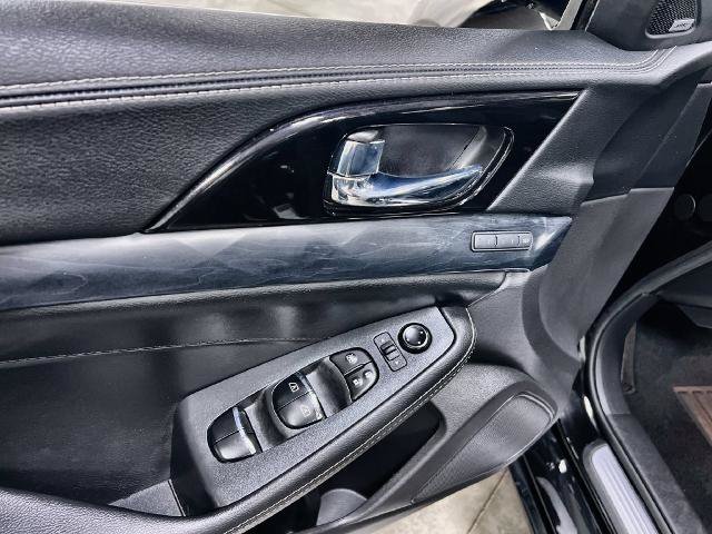 Used 2022 Nissan Maxima Platinum w/ Sport Mat Group FWD image 15