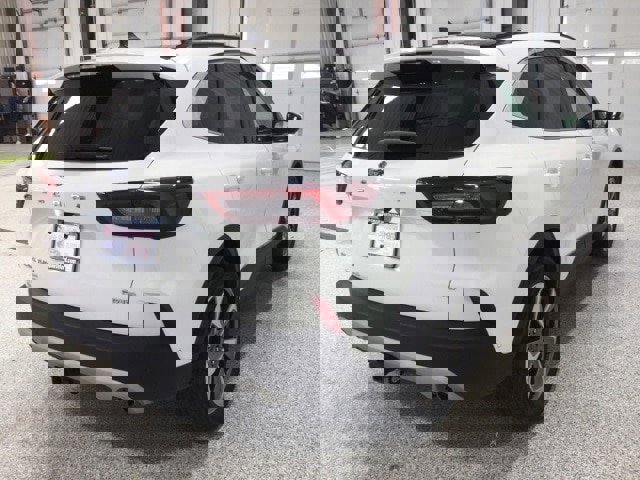 Certified 2023 Ford Escape Platinum w/ Premium Technology Package image 7