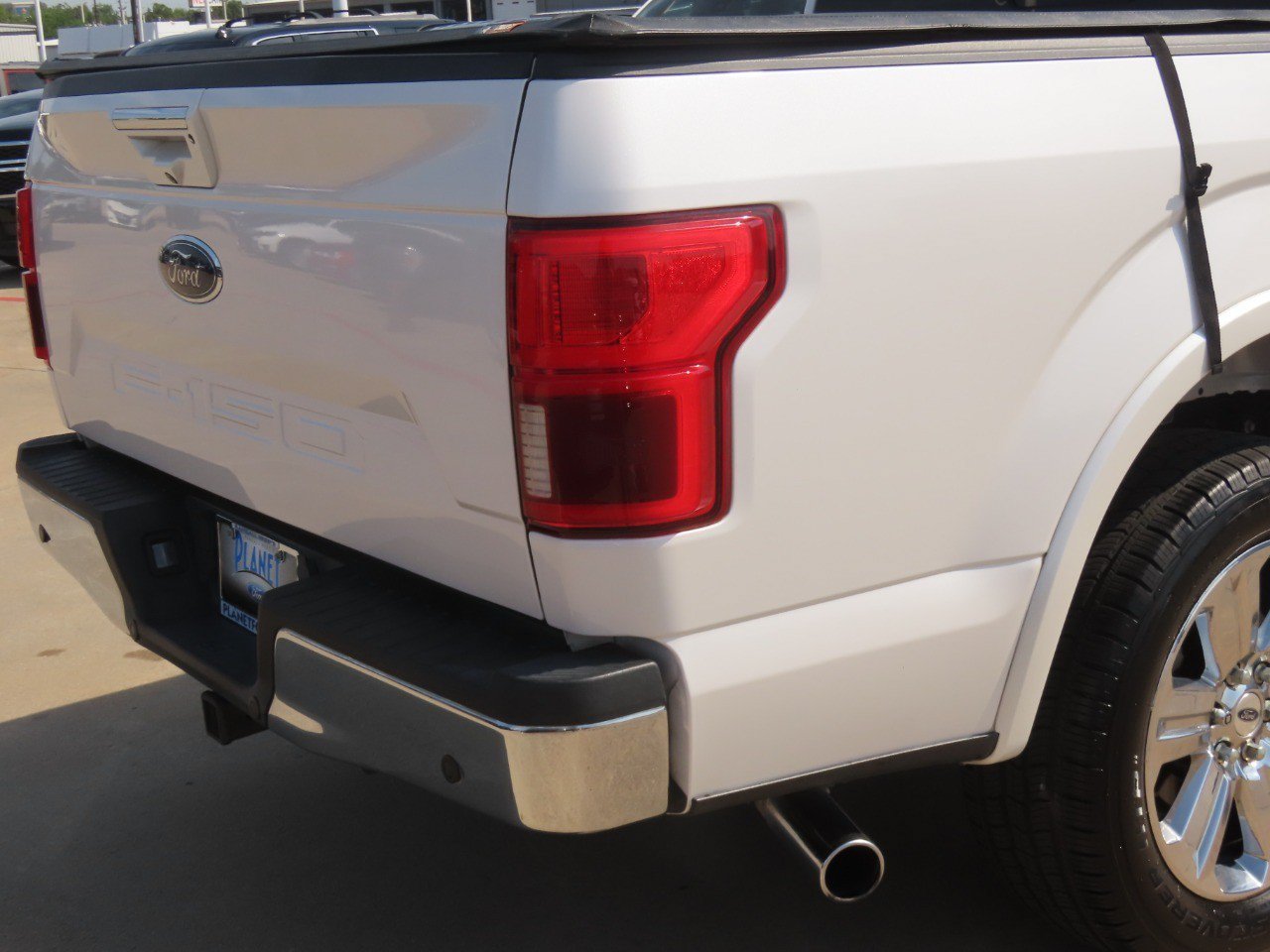Certified 2018 Ford F150 Lariat w/ Equipment Group 502A Luxury RWD image 12