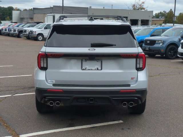 Certified 2026 Ford Explorer ST w/ Sun And Sound Package AWD/4WD image 4