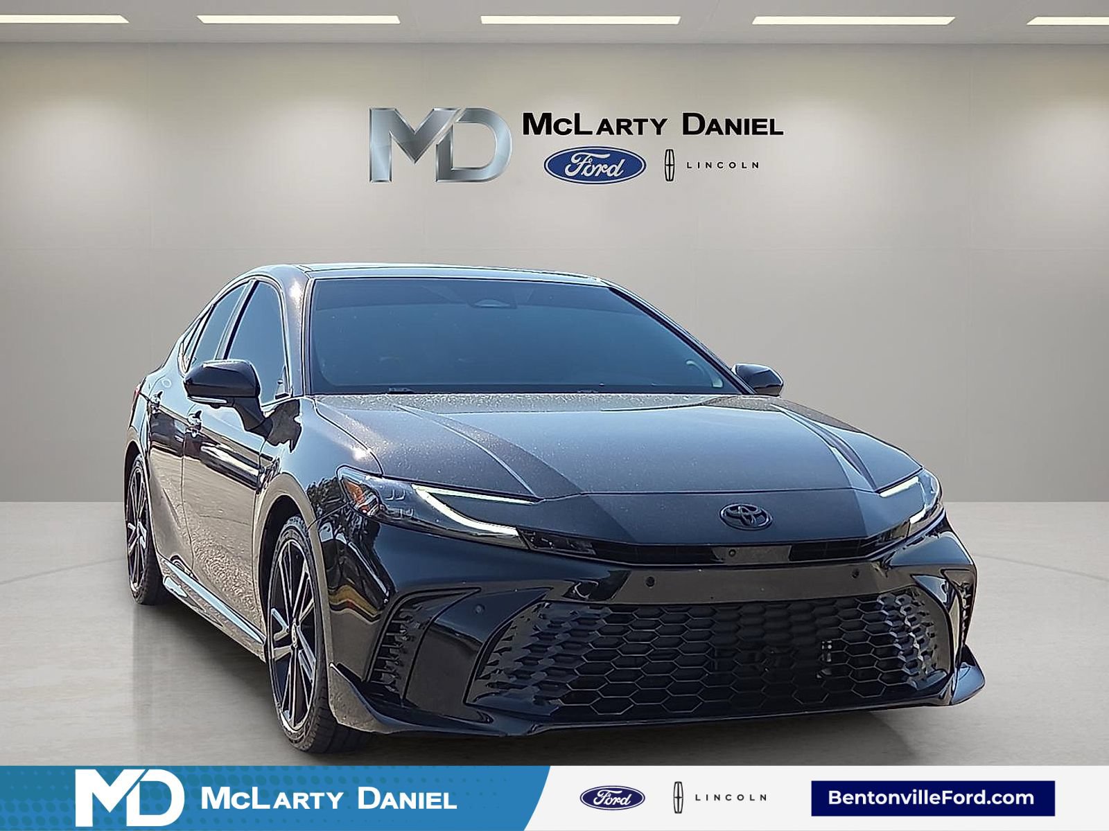 Used 2025 Toyota Camry XSE w/ Premium Plus Package
