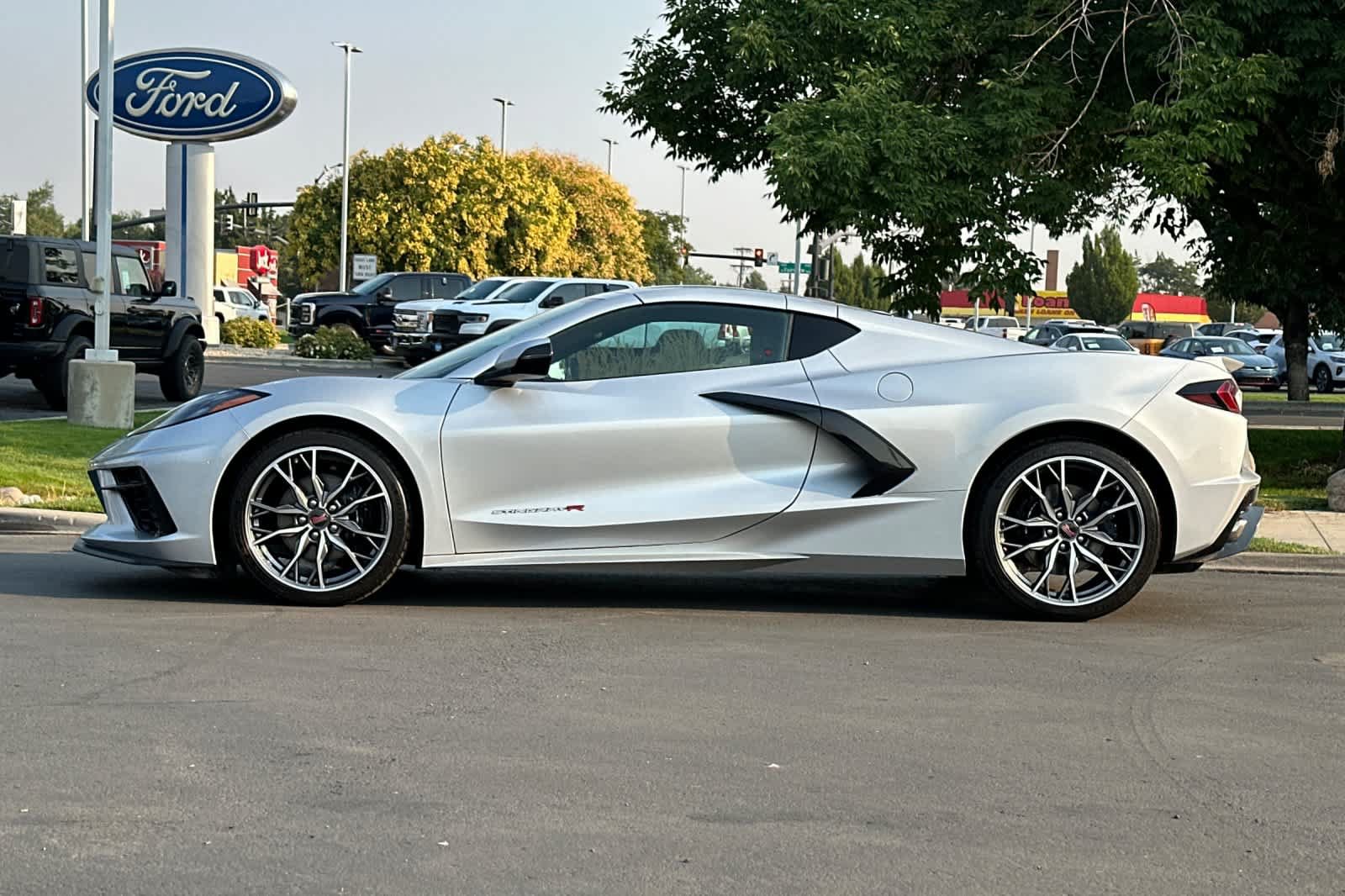 Used 2026 Chevrolet Corvette Stingray Coupe RWD image 3