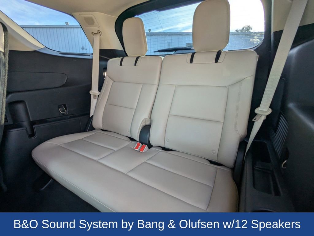 Certified 2020 Ford Explorer Limited w/ Class III Trailer Tow Package image 16