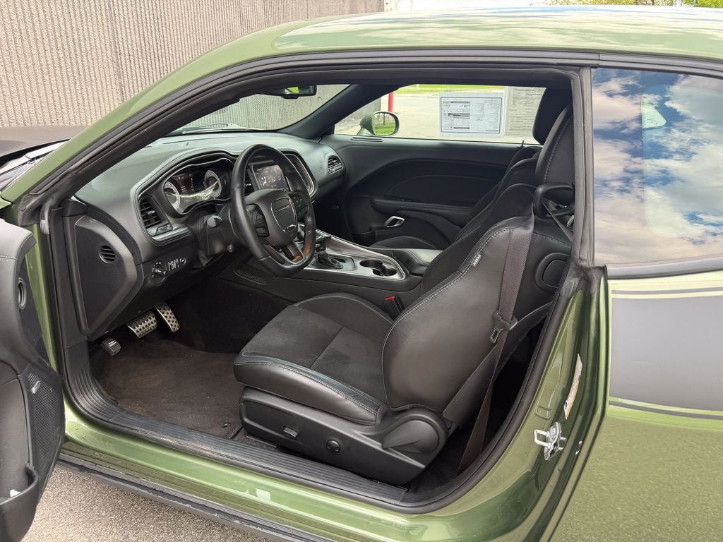 Used 2022 Dodge Challenger R/T w/ T/A Package RWD image 17
