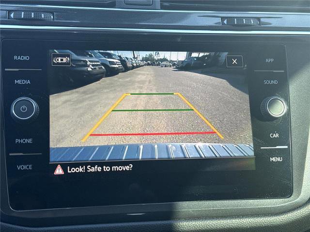 Used 2023 Volkswagen Tiguan SE image 12