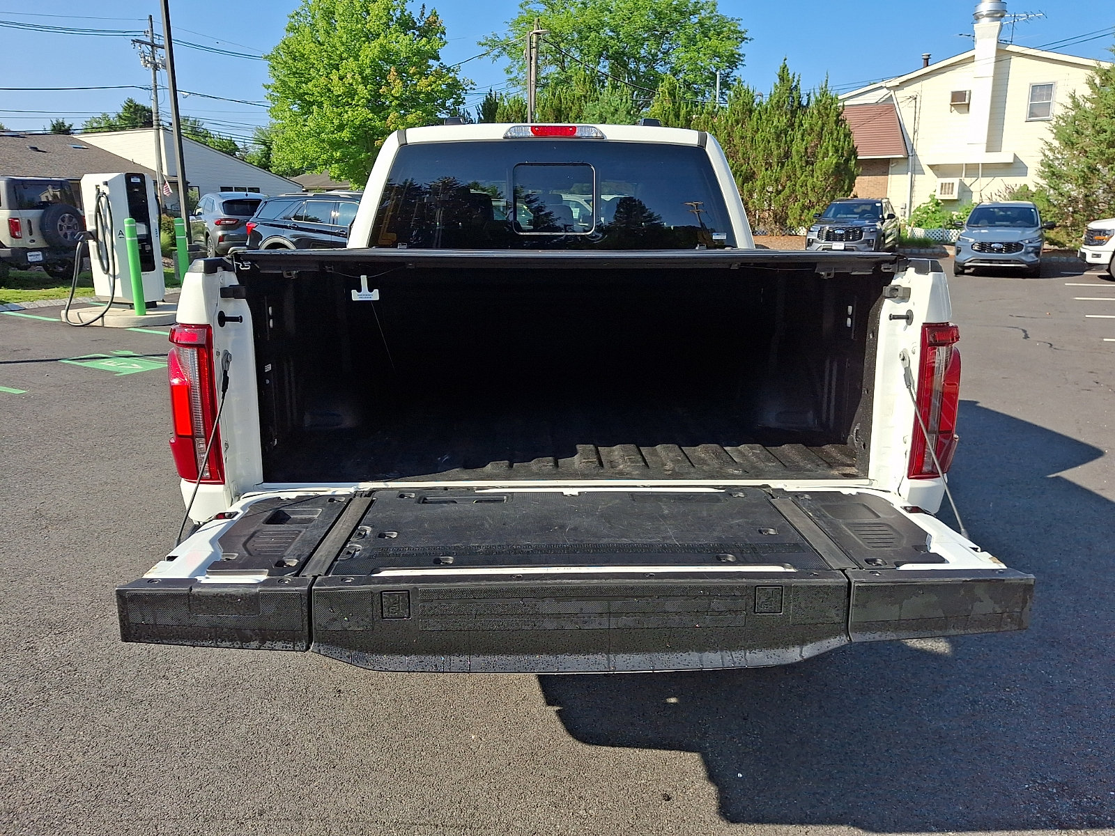 Certified 2025 Ford F150 King Ranch AWD/4WD image 31