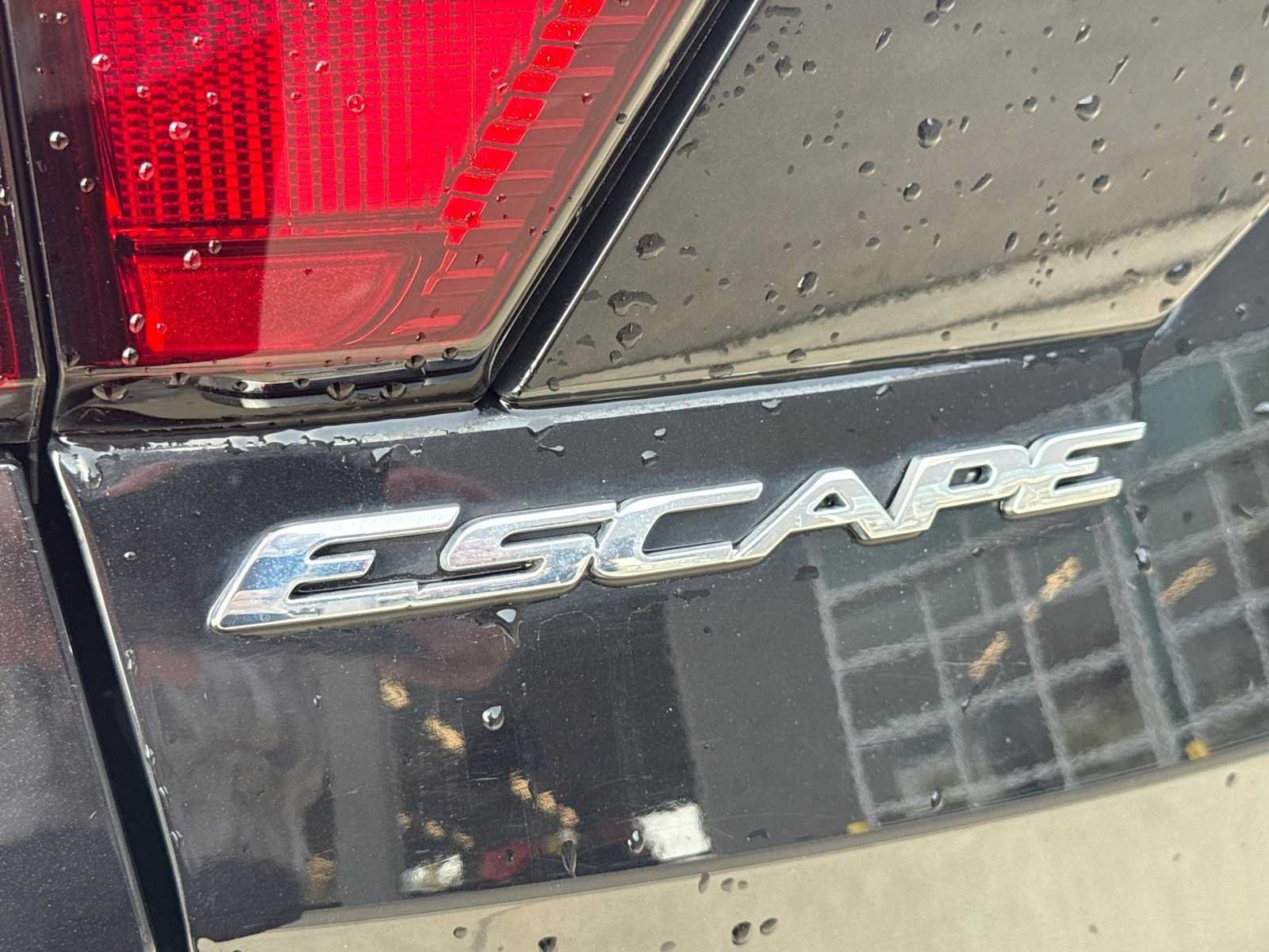 Certified 2019 Ford Escape SEL AWD/4WD image 12