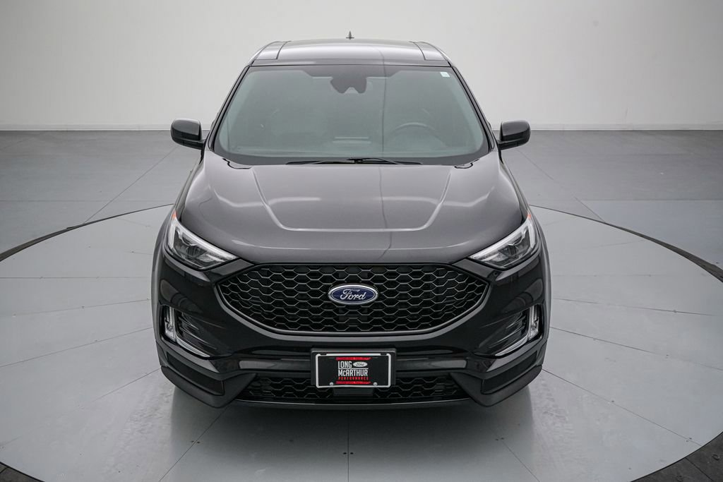 Certified 2022 Ford Edge ST-Line w/ Cargo Accessory Package image 9