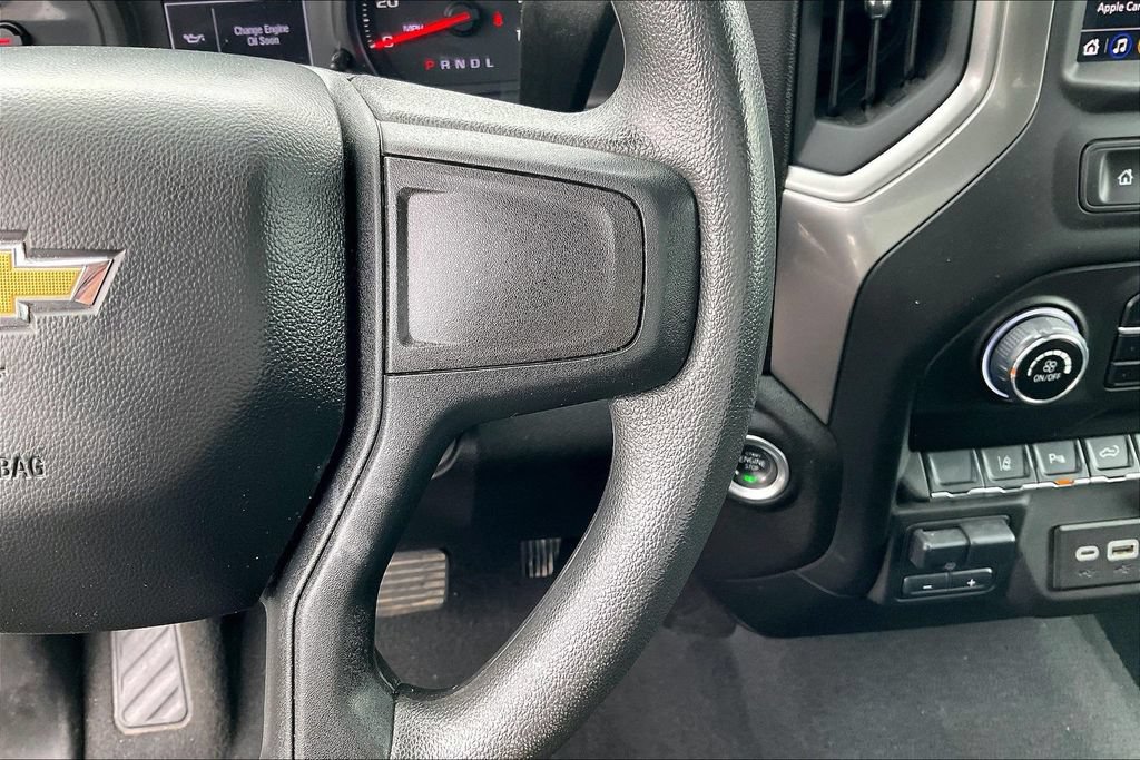 Used 2025 Chevrolet Silverado 2500 Custom w/ Custom Value Package AWD/4WD image 19