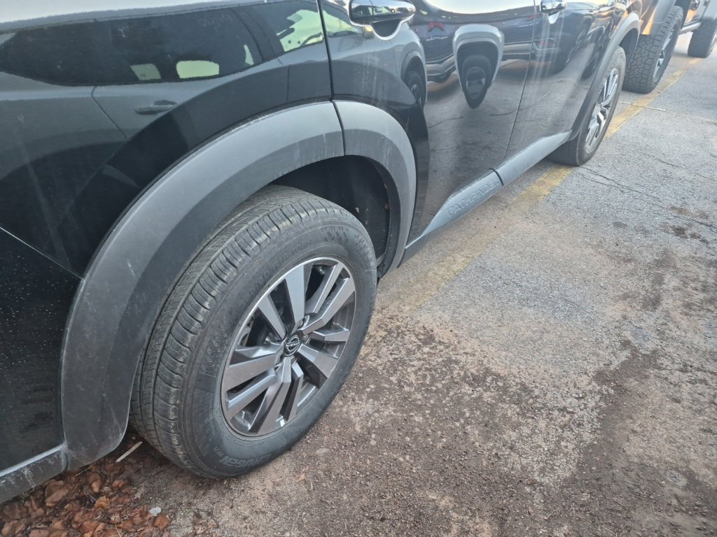 Used 2026 Nissan Pathfinder SL AWD/4WD image 17