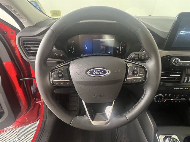 Certified 2024 Ford Escape Active AWD/4WD image 13