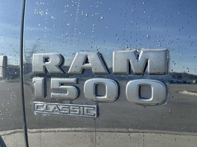 Used 2019 RAM 1500 Express w/ Wheel & Sound Group AWD/4WD image 9