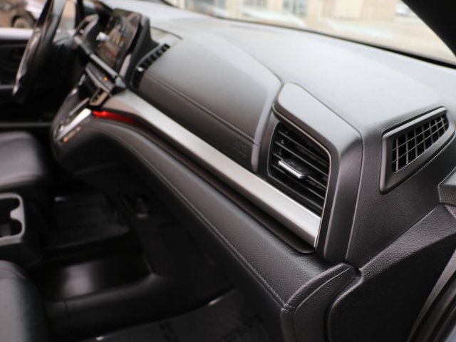 Used 2025 Honda Odyssey Sport-L image 11