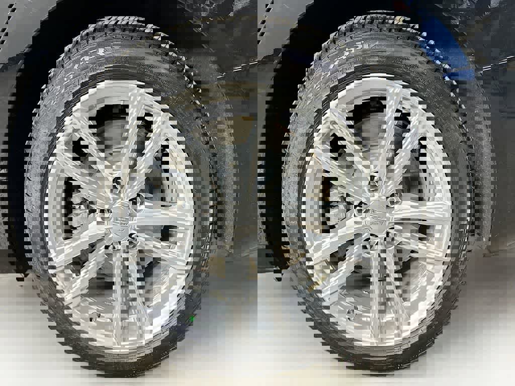 Used 2020 Cadillac CT4 Luxury w/ Cold Weather Package image 8