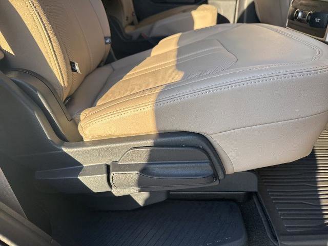 Certified 2024 Ford Expedition Limited image 34